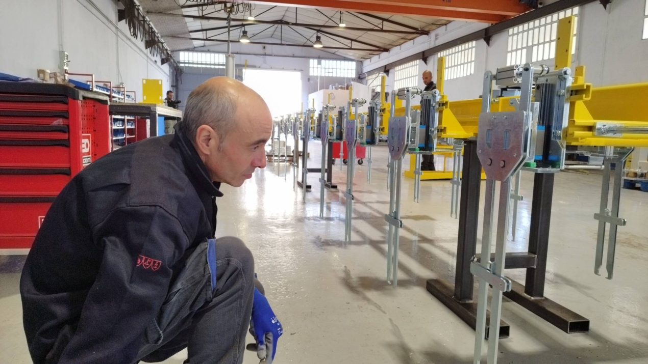 Construimos todo tipo de maquinaria, bajo proyecto de los clientes.
